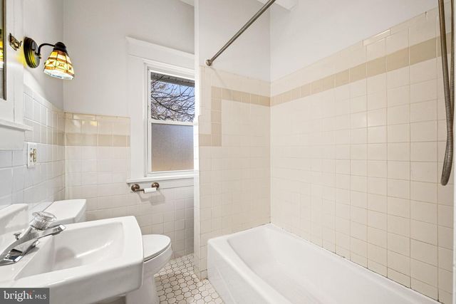 1026 HARES HILL RD, Phoenixville, PA 19460