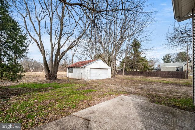 1026 HARES HILL RD, Phoenixville, PA 19460