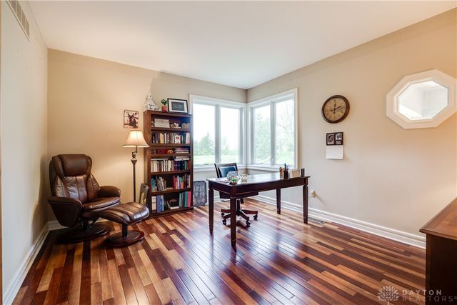2201 Annandale Place, Xenia, OH 45385