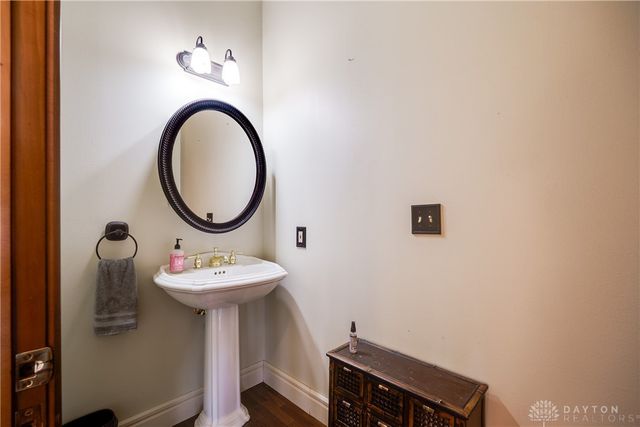 2201 Annandale Place, Xenia, OH 45385
