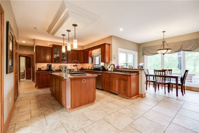 2201 Annandale Place, Xenia, OH 45385