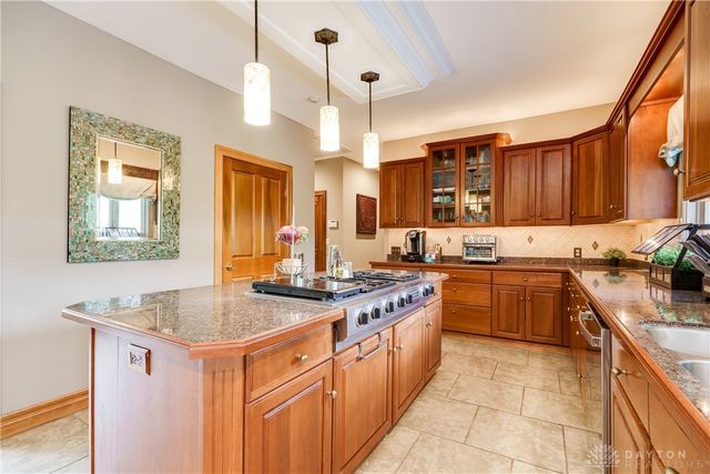 2201 Annandale Place, Xenia, OH 45385