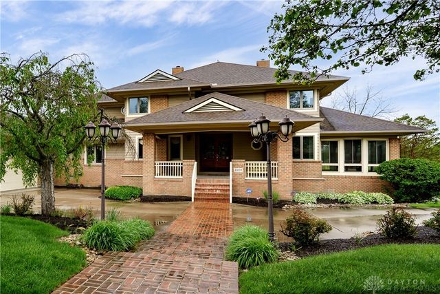 2201 Annandale Place, Xenia, OH 45385