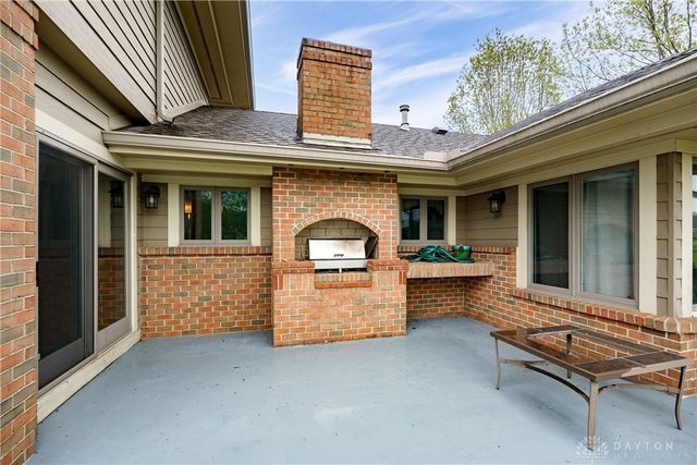 2201 Annandale Place, Xenia, OH 45385