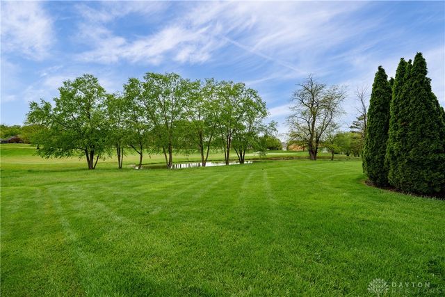 2201 Annandale Place, Xenia, OH 45385