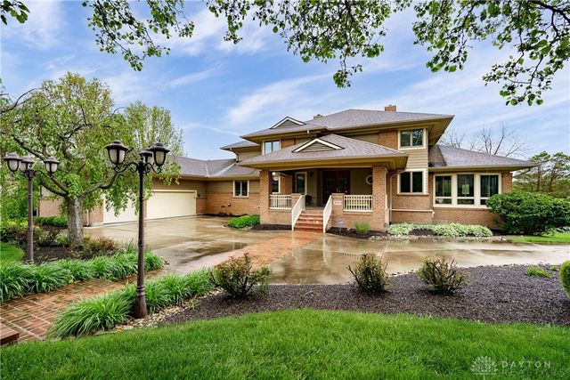 2201 Annandale Place, Xenia, OH 45385