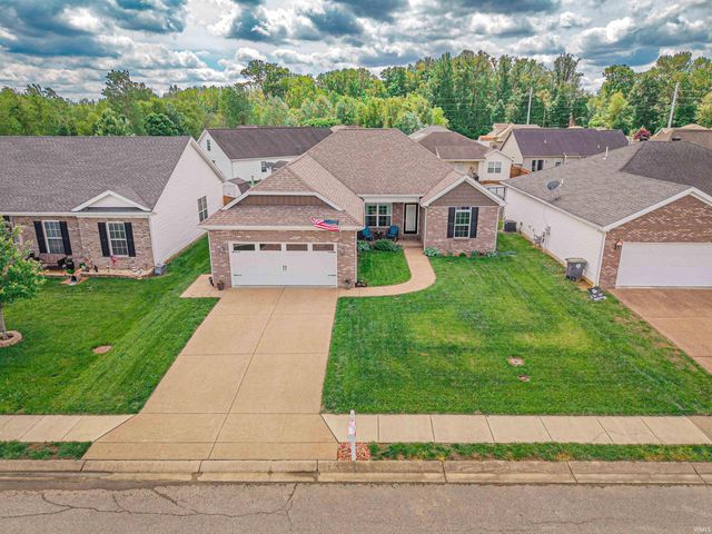 2209 Longway Court, Evansville, IN 47711