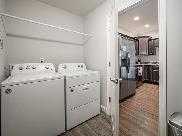 2209 Longway Court, Evansville, IN 47711