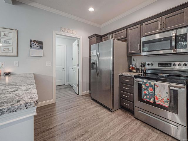 2209 Longway Court, Evansville, IN 47711