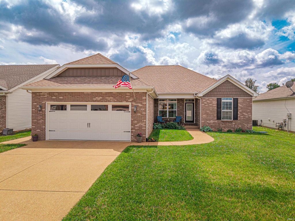 2209 Longway Court, Evansville, IN 47711