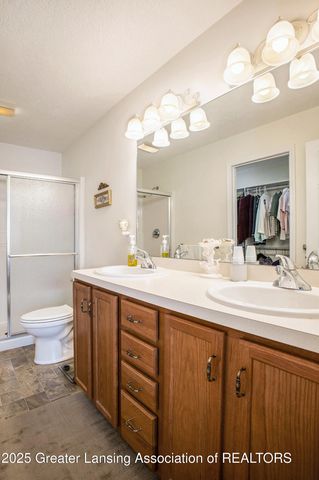 7635 Blue Spruce Lane, Lansing, MI 48917