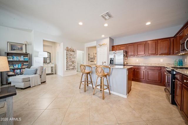 20979 W WHITE ROCK Road, Buckeye, AZ 85396