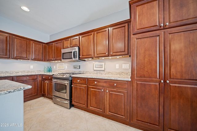 20979 W WHITE ROCK Road, Buckeye, AZ 85396