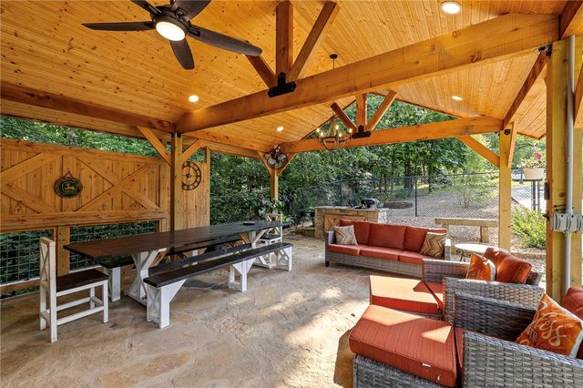 6 Leawood Place, Bella Vista, AR 72715