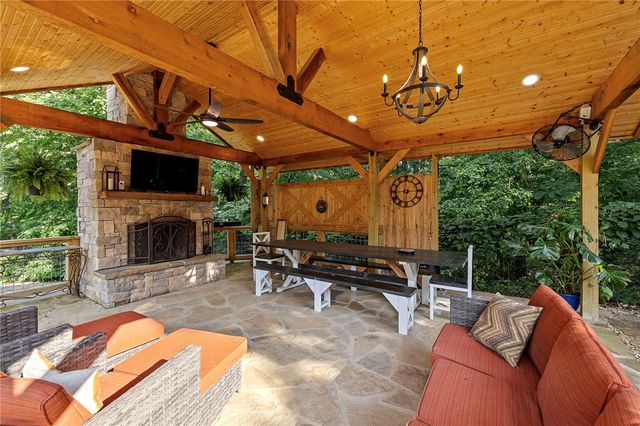 6 Leawood Place, Bella Vista, AR 72715