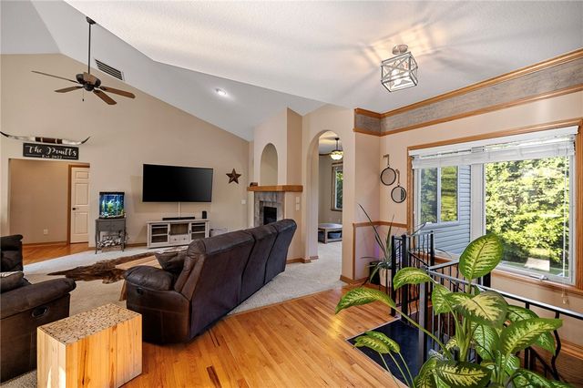 6 Leawood Place, Bella Vista, AR 72715