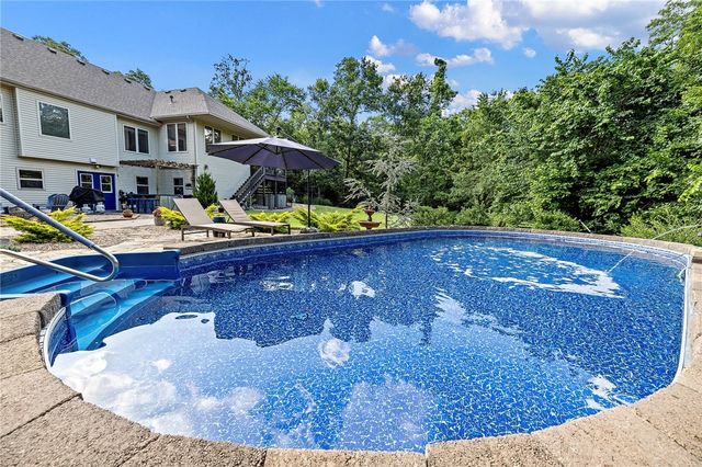 6 Leawood Place, Bella Vista, AR 72715