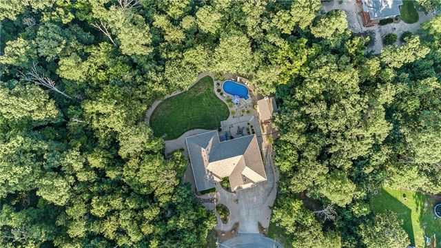 6 Leawood Place, Bella Vista, AR 72715