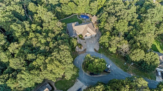 6 Leawood Place, Bella Vista, AR 72715