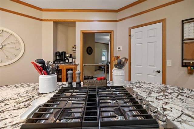 6 Leawood Place, Bella Vista, AR 72715