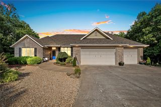 6 Leawood Place, Bella Vista, AR 72715