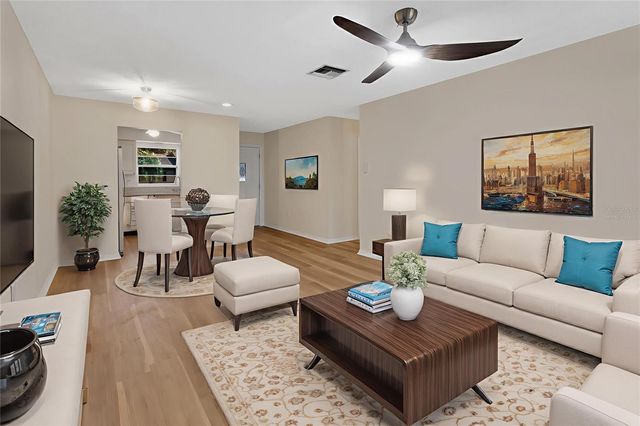 3 VILLA VILLAR COURT 30, Deland, FL 32724