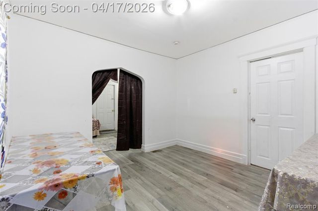 5056 Charles Street, Detroit, MI 48212