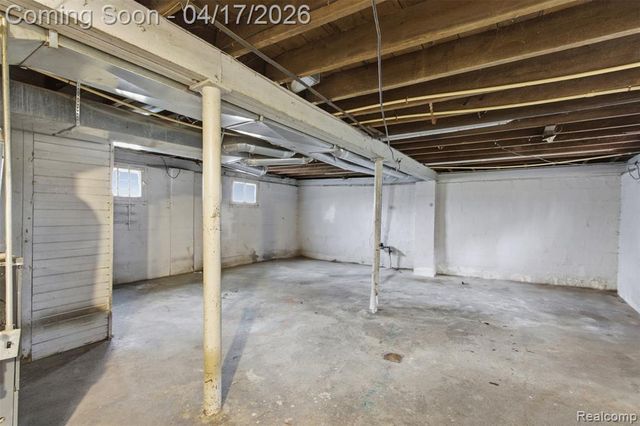 5056 Charles Street, Detroit, MI 48212