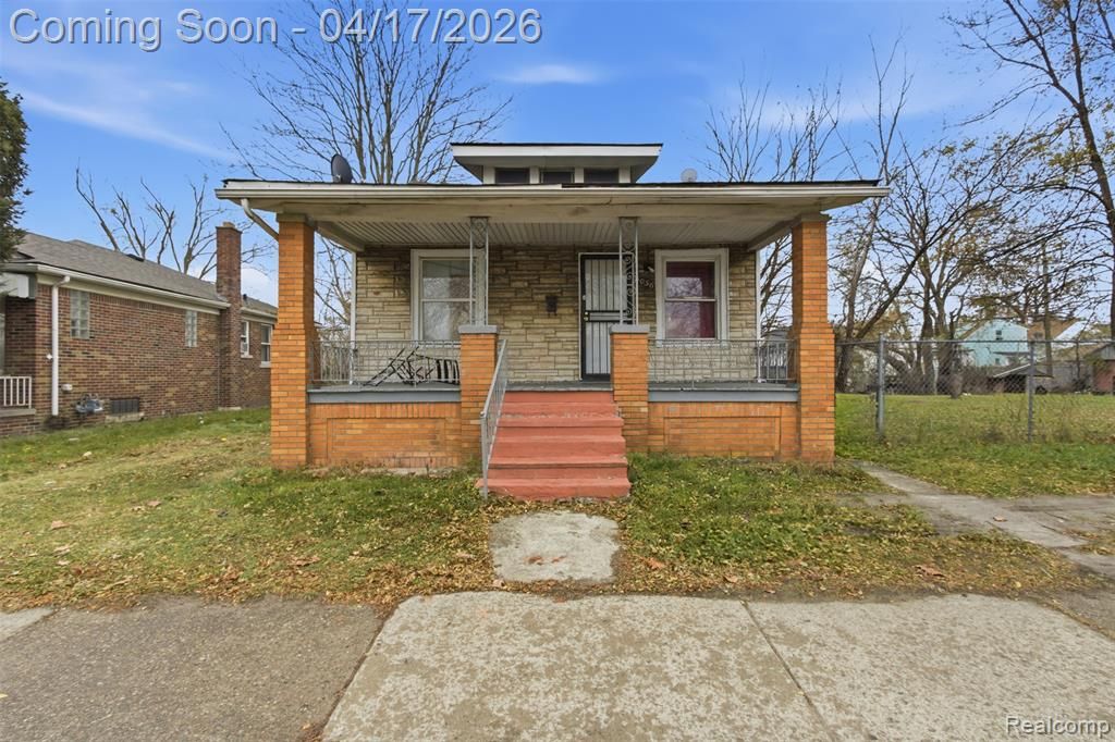 5056 Charles Street, Detroit, MI 48212