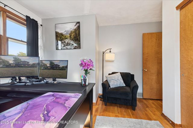 3701 Starlight Lane, Lansing, MI 48911