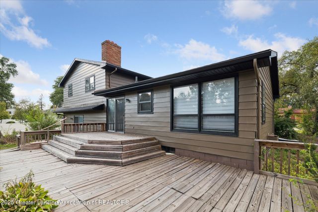 3701 Starlight Lane, Lansing, MI 48911