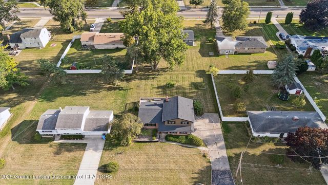 3701 Starlight Lane, Lansing, MI 48911