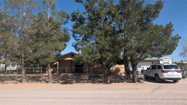 3910 N Rainbow Drive, Kingman, AZ 86409