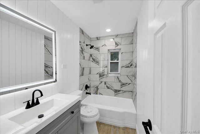 1052 E 227th Street, Bronx, NY 10466