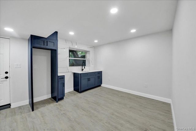 1052 E 227th Street, Bronx, NY 10466