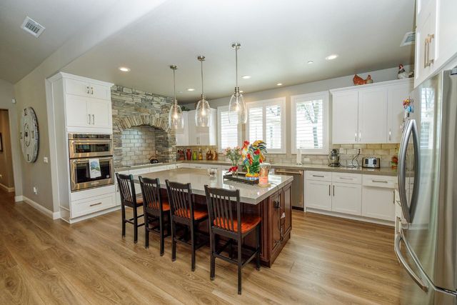 4486 Weir Ave, Livingston, CA 95334