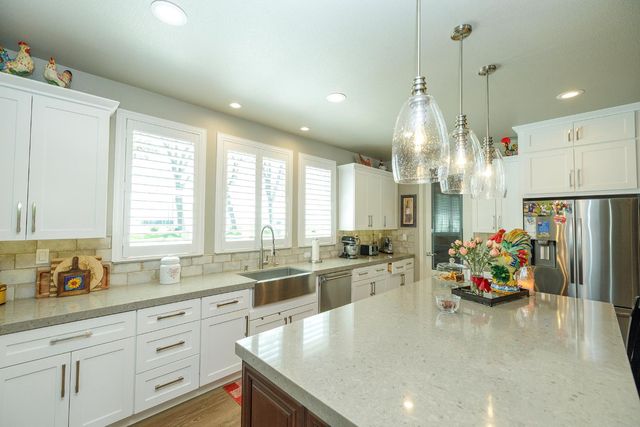 4486 Weir Ave, Livingston, CA 95334