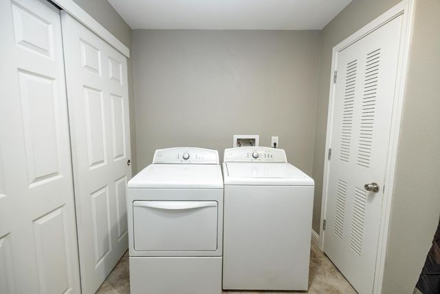 4486 Weir Ave, Livingston, CA 95334