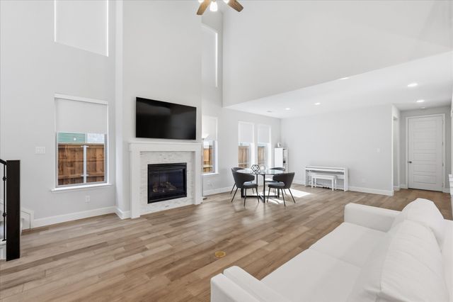 8521 Western, The Colony, TX 75056