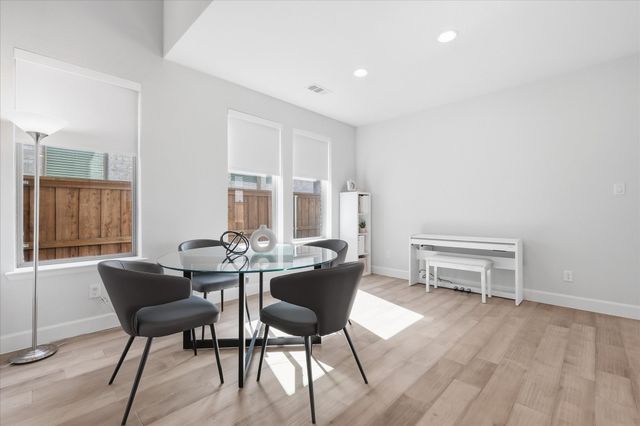 8521 Western, The Colony, TX 75056
