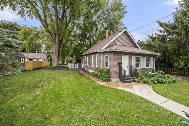 311 Orange Street, Elgin, IL 60123