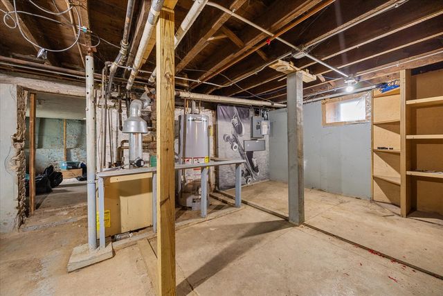 311 Orange Street, Elgin, IL 60123