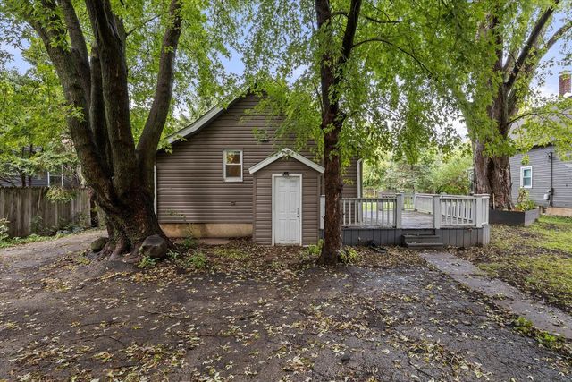 311 Orange Street, Elgin, IL 60123