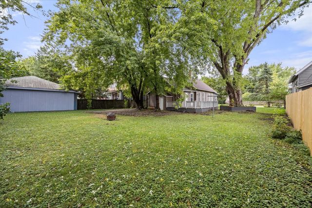 311 Orange Street, Elgin, IL 60123