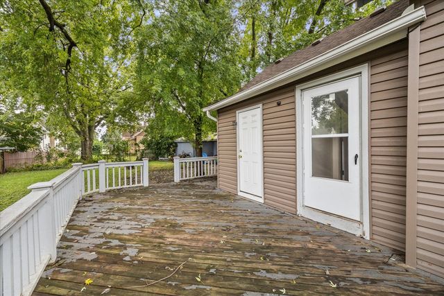 311 Orange Street, Elgin, IL 60123