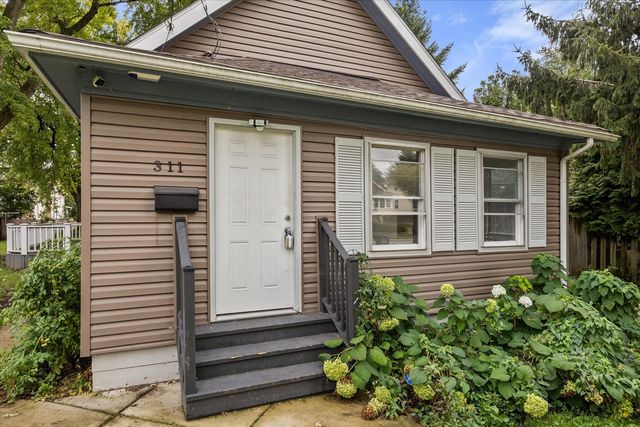 311 Orange Street, Elgin, IL 60123