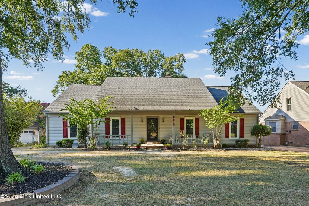 8825 Cypress Cove, Southaven, MS 38671 — exterior