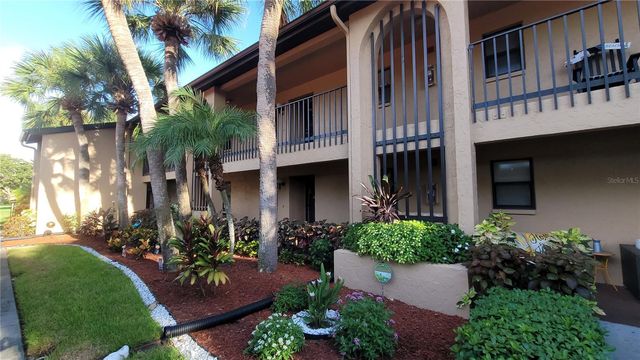 2808 60TH AVENUE W 621, Bradenton, FL 34207