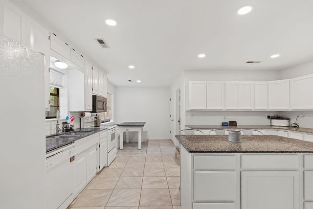 4102 Brant Drive, Springdale, AR 72762