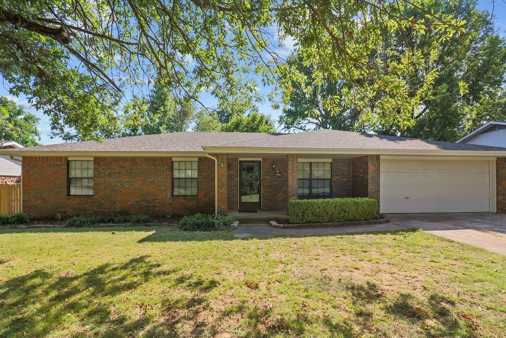 4102 Brant Drive, Springdale, AR 72762